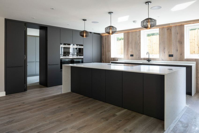 بازسازی خانه و آشپزخانه