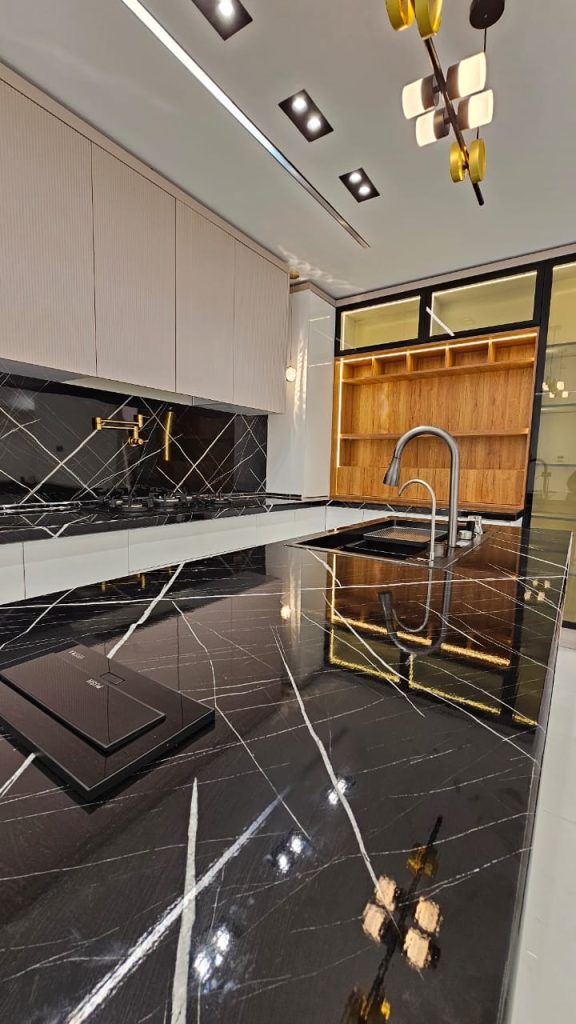 عکس بازسازی خانه صفر تا صد