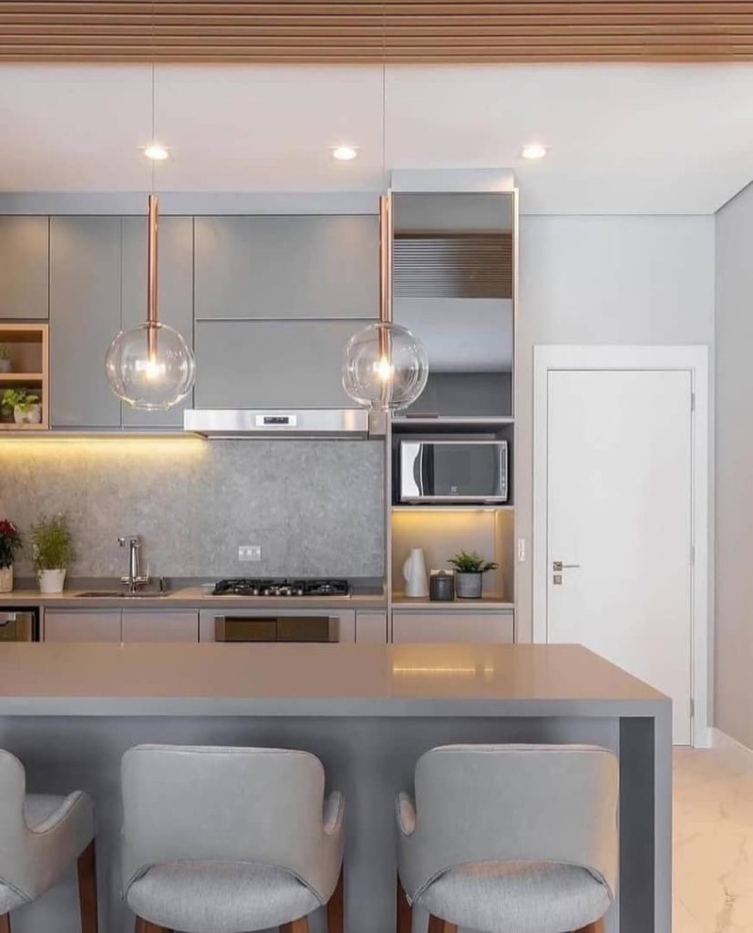 بازسازی خانه