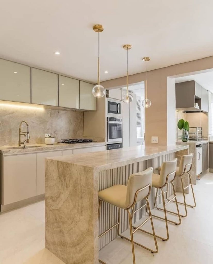 بازسازی خانه